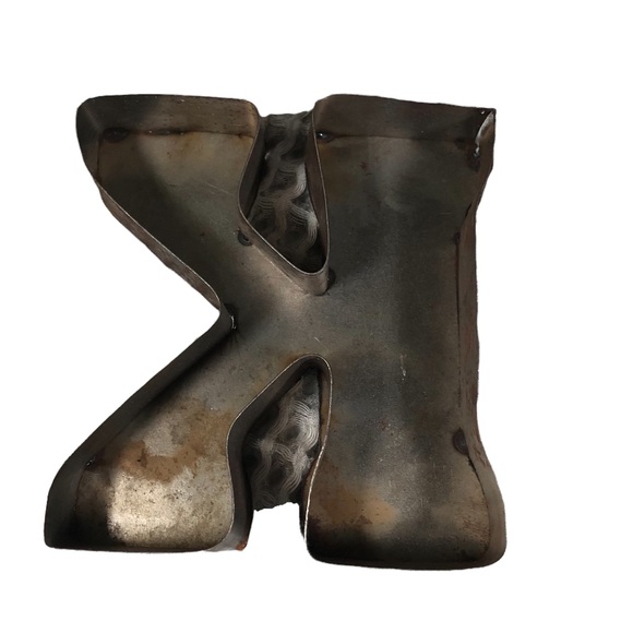 Rustic Cottagecore Boho Metal Decor Initial K Distressed Farmhouse - Picture 4 of 4